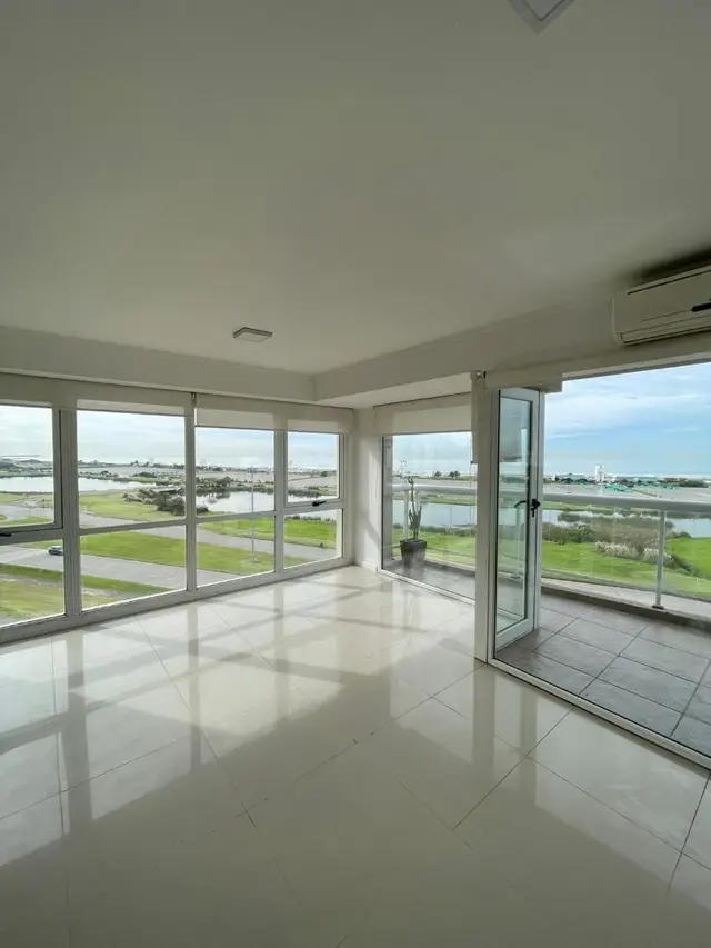 Departamento de 3 ambientes en venta en PUNTA MOGOTES