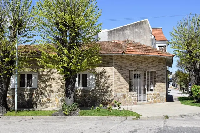 Casa de 4 ambientes en venta en SAN JOSE