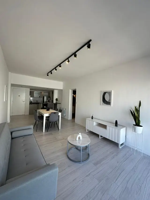 Departamento de 4 ambientes en venta en Centro