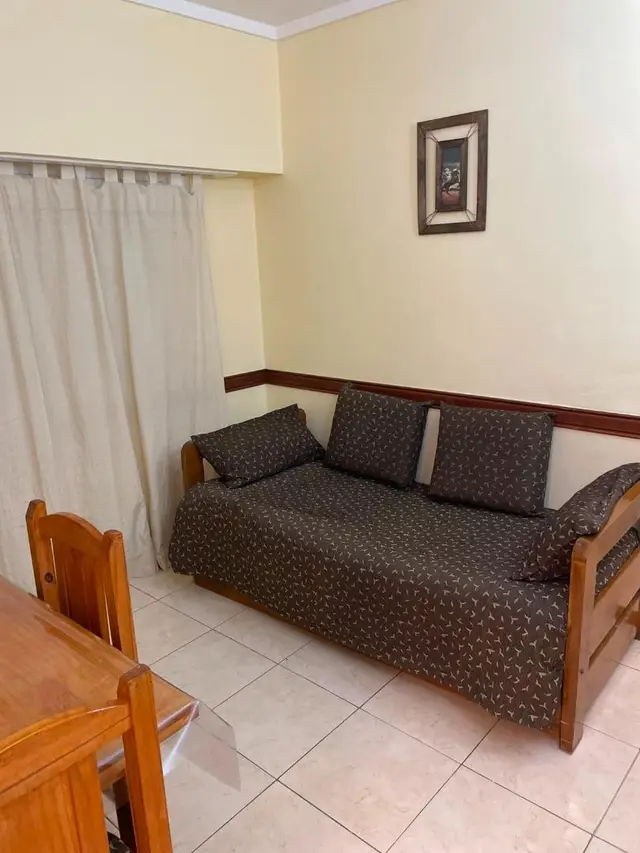 Departamento de 2 ambientes en alquiler temporario en Centro