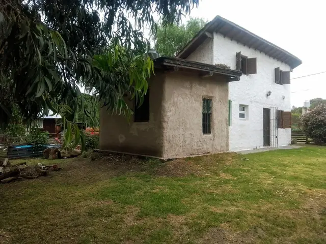 Casa de 3 ambientes en alquiler en Centro
