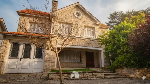 Casa de 5 ambientes en venta en LOMAS DE STELLA MARIS