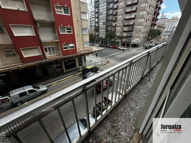 Departamento de 2 ambientes en venta en Centro