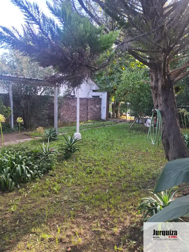 Casa de 3 ambientes en venta en SAN CAYETANO