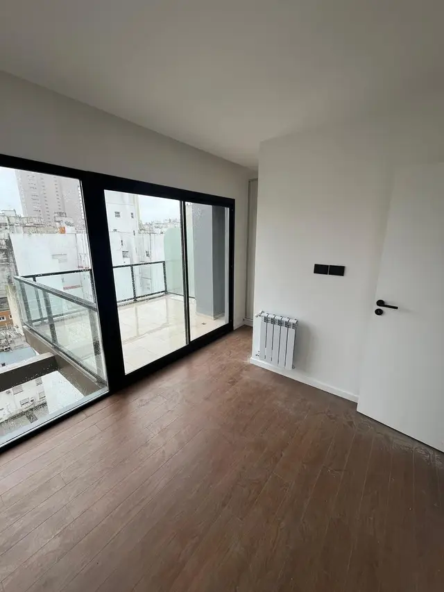 Departamento de 3 ambientes en venta en ESTACION TERMINAL (ALDREY)
