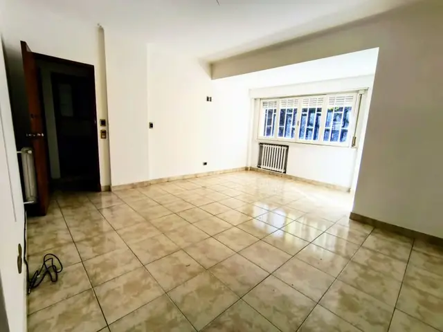 Departamento de 4 ambientes en venta en Centro