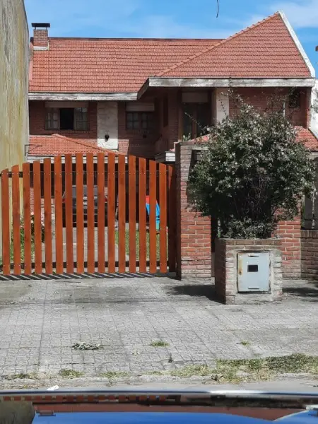 Casa de 4 ambientes en venta en SAN JOSE