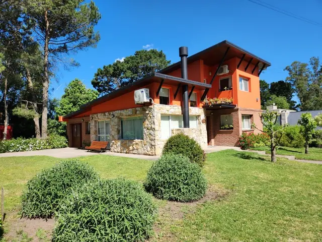 Casa de 3 ambientes en venta en SAN JOSE