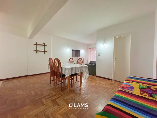Departamento de 3 ambientes en alquiler en Centro