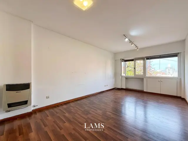 Departamento de 2 ambientes en alquiler en Centro