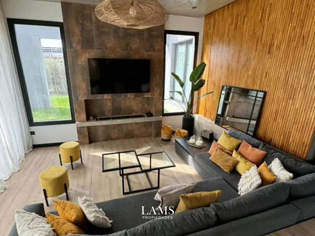 Casa de 4 ambientes en alquiler temporario en Mar del Plata