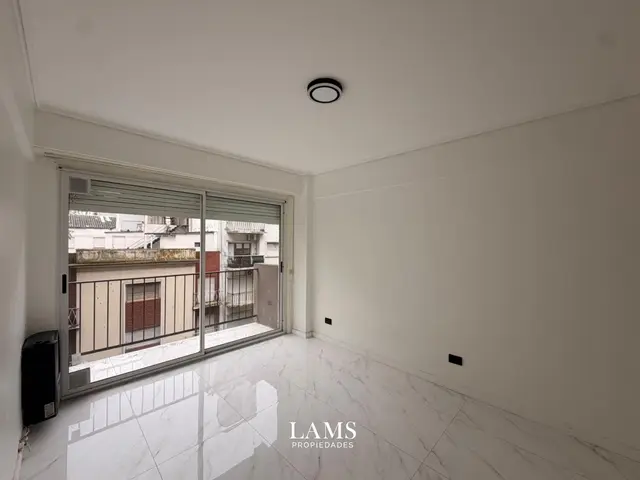 Departamento de 2 ambientes en venta en Centro