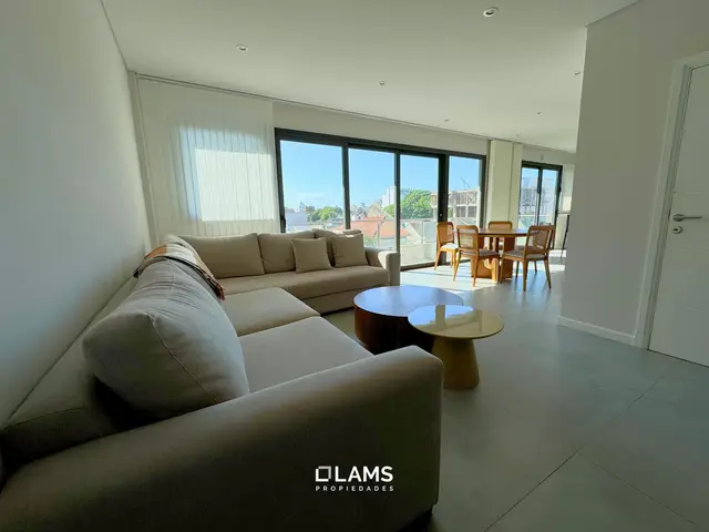 Departamento de 4 ambientes en venta en GENERAL ROCA