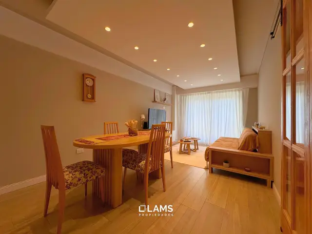 Departamento de 3 ambientes en venta en Centro