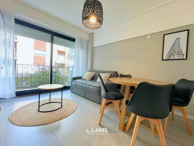 Departamento de 2 ambientes en alquiler temporario en Centro
