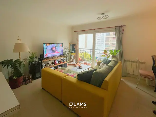 Departamento de 2 ambientes en venta en Centro