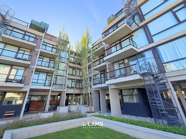 Departamento de 2 ambientes en venta en LOS TRONCOS