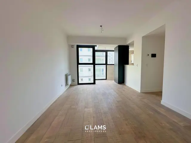 Departamento de 3 ambientes en venta en Centro