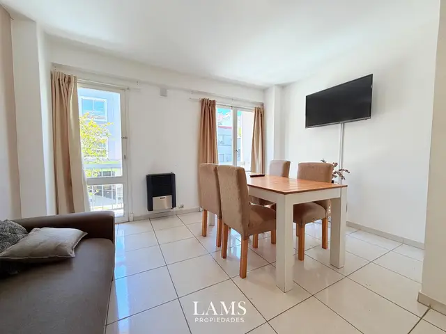 Departamento de 2 ambientes en venta en LA PERLA
