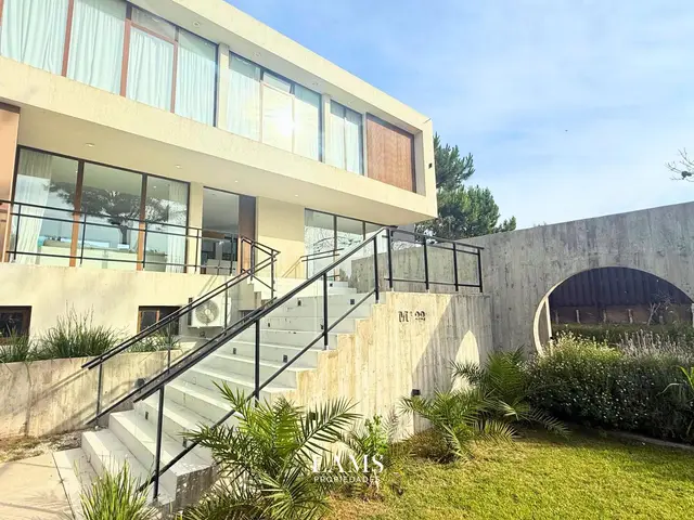 Casa de 7 ambientes en venta en Mar del Plata
