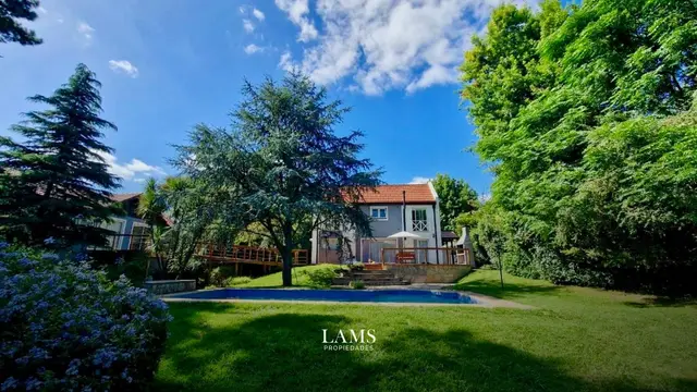 Casa de 4 ambientes en venta en LOS PINARES