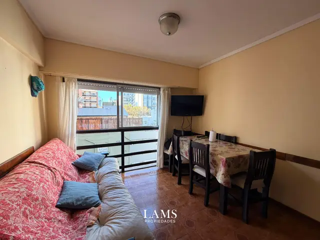 Departamento de 1 ambiente en venta en Centro