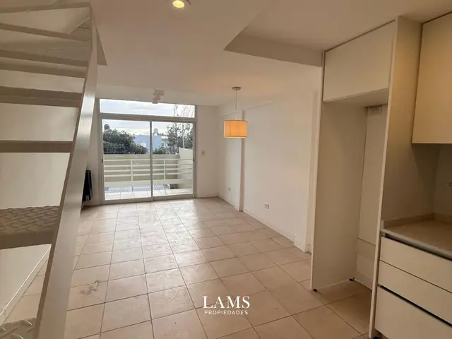 PH de 2 ambientes en venta en VILLA PRIMERA