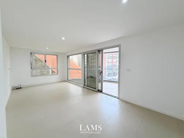 Departamento de 3 ambientes en venta en Güemes
