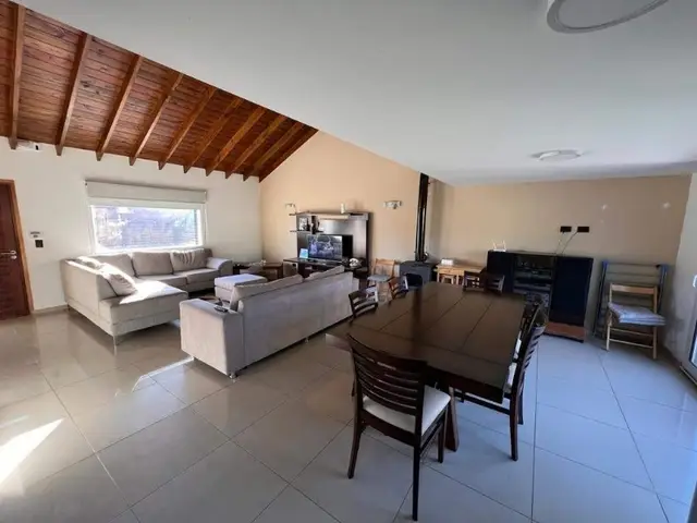Departamento de 2 ambientes en venta en LOS ACANTILADOS
