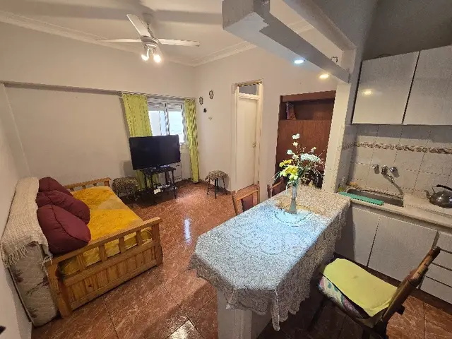 Departamento de 2 ambientes en venta en AREA CENTRO