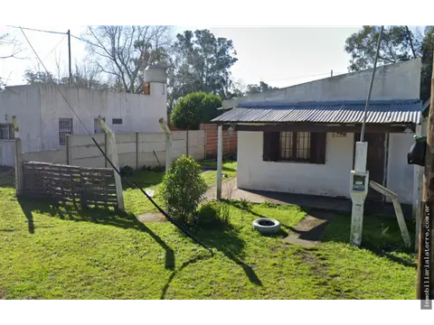 Casa de 2 ambientes en venta en PARQUE CAMET