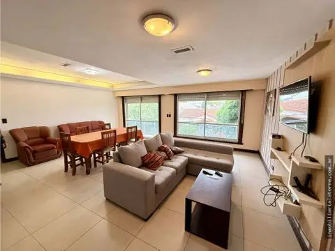 Casa de 3 ambientes en alquiler en VILLA PRIMERA