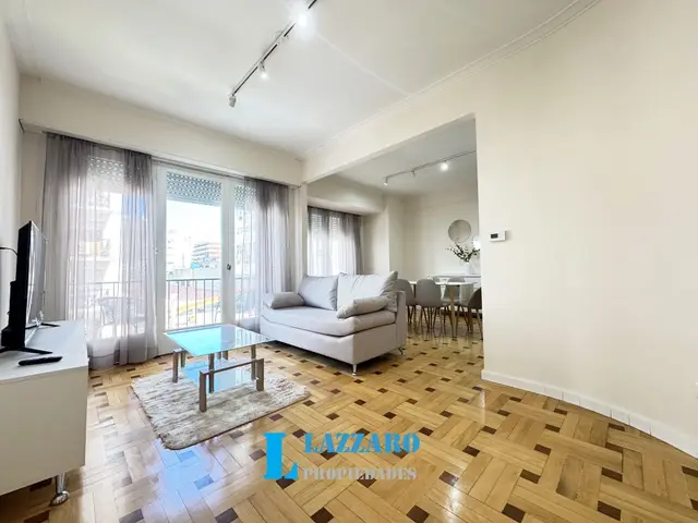 Departamento de 4 ambientes en venta en Centro