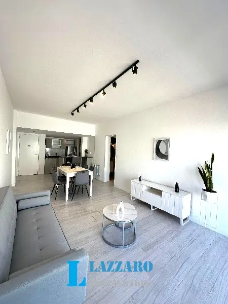 Departamento de 4 ambientes en venta en LOS ANDES