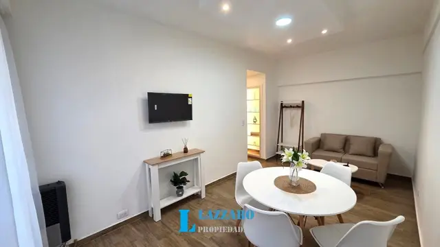 Departamento de 2 ambientes en venta en AREA CENTRO