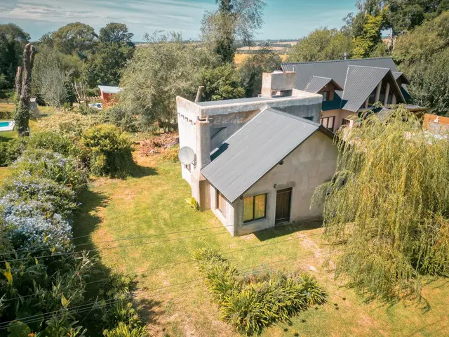 Casa de 3 ambientes en venta en PARQUE LURO