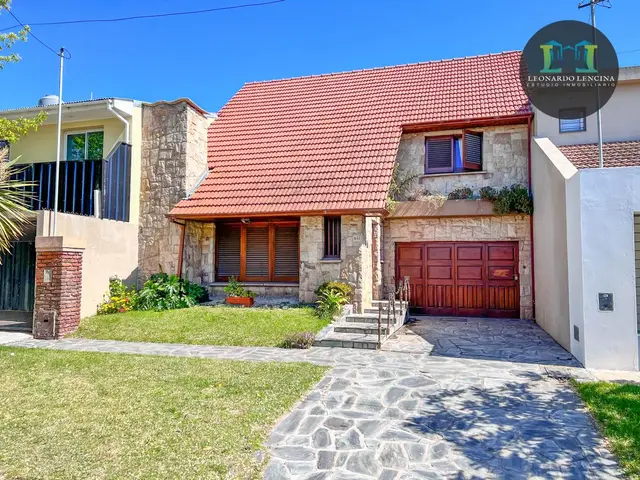 Casa de 4 ambientes en venta en SAN JOSE