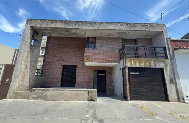 Casa de 4 ambientes en venta en Mar del Plata