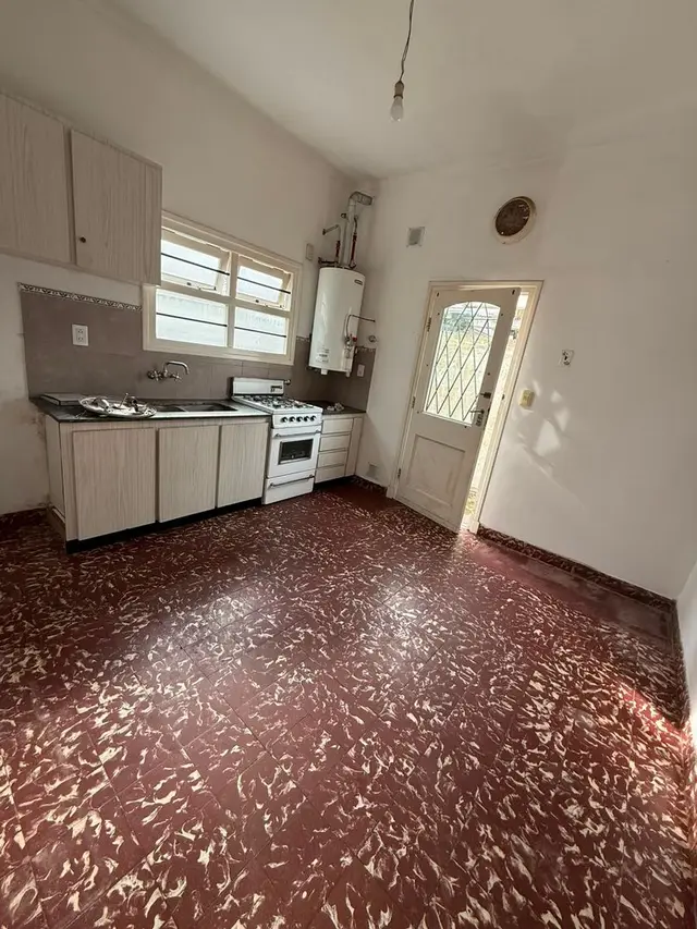 Casa de 3 ambientes en alquiler en VILLA PRIMERA