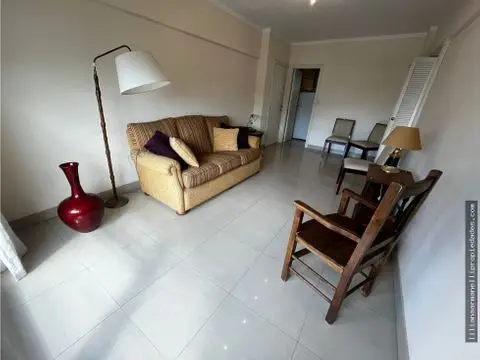 Departamento de 2 ambientes en alquiler en Centro