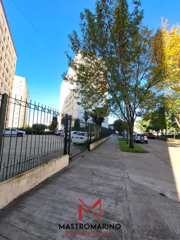 Departamento de 3 ambientes en venta en LAS LILAS