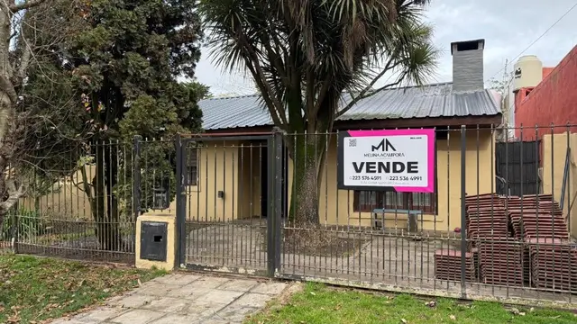Casa de 4 ambientes en venta en LOS TILOS