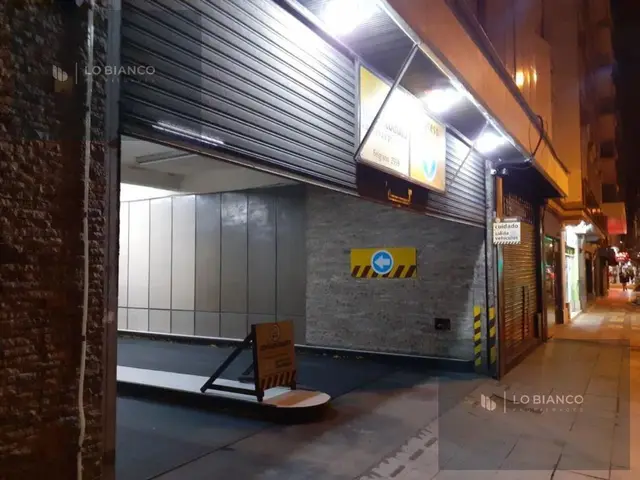 Cochera en venta en Belgrano