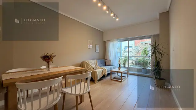 Departamento de 2 ambientes en venta en Centro
