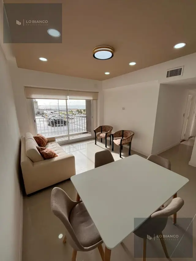 Departamento de 3 ambientes en venta en Centro