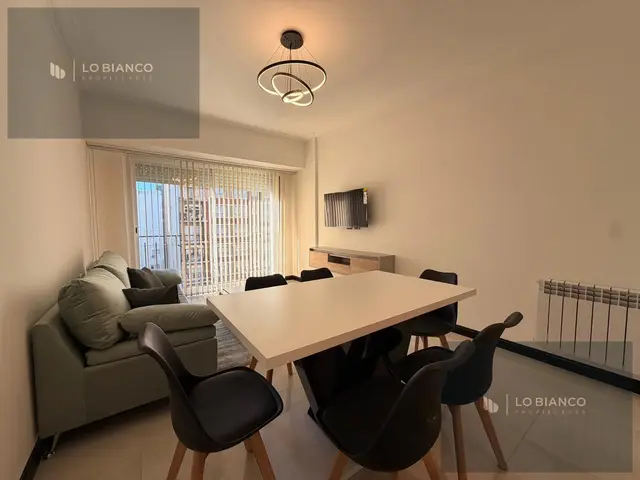 Departamento de 3 ambientes en venta en Centro