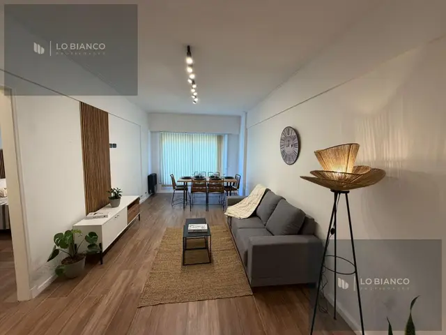 Departamento de 3 ambientes en venta en Centro