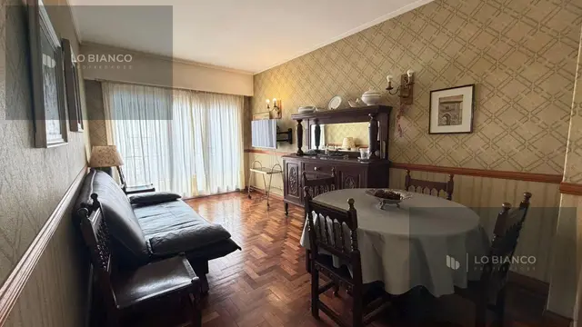 Departamento de 2 ambientes en venta en Centro
