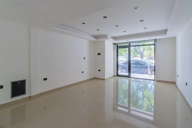Local de 1 ambiente en venta en PLAZA PERALTA RAMOS