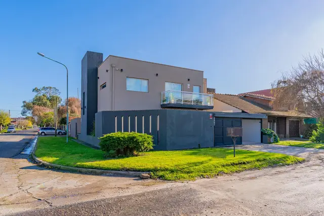 Casa de 4 ambientes en venta en Zacagnini